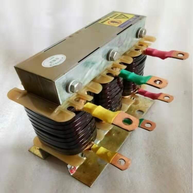 山東魯杯SOCL-0500-EISC-580E出線電抗器減少逆變器中的功率元件的擾動和沖擊